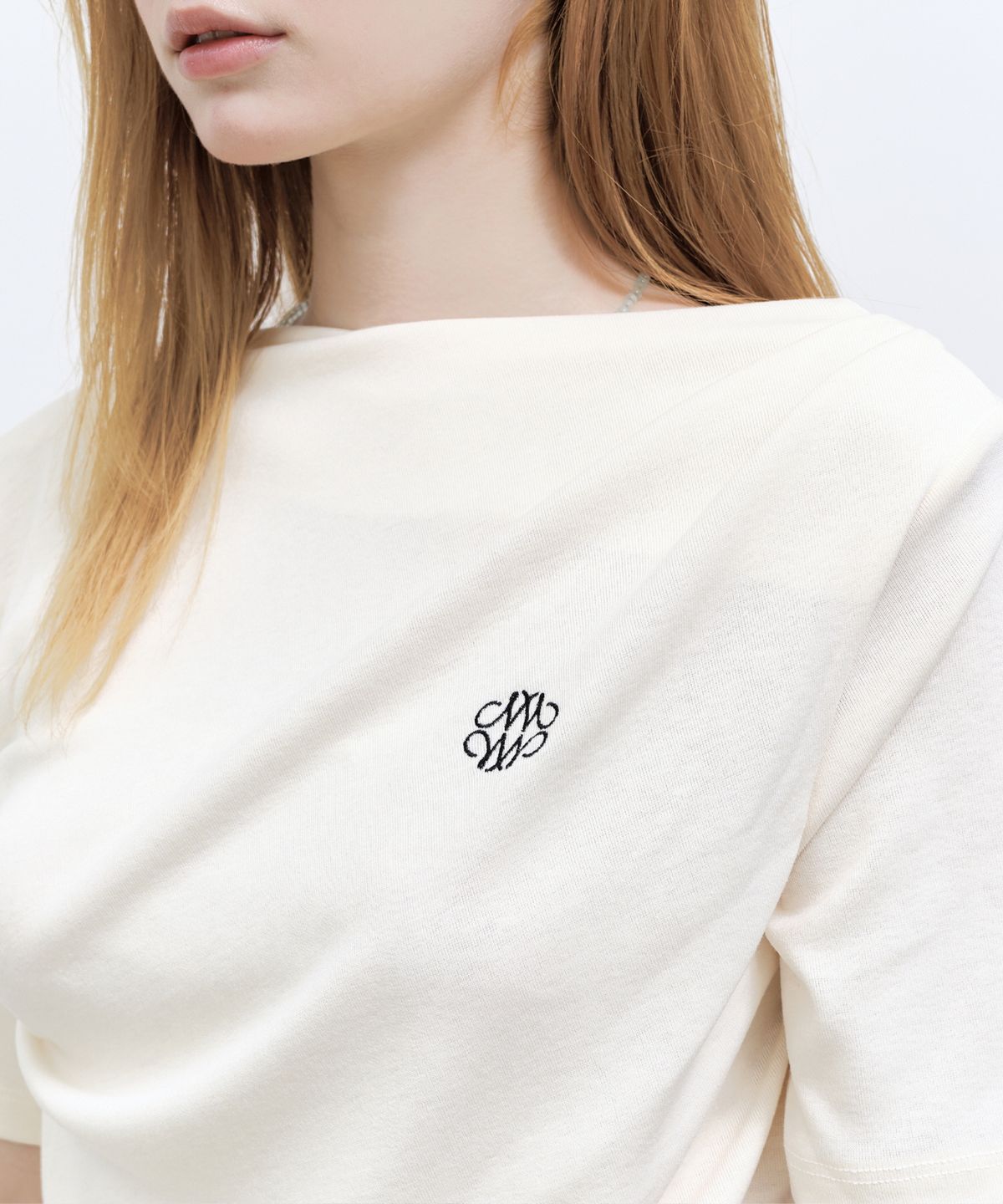 닉앤니콜(NICK&NICOLE) HALF SHIRRING DRAPE BOAT NECK TOP_CREAM