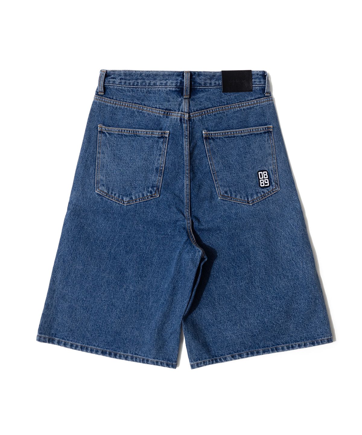 큐티에잇 가먼츠(QT8 GARMENTS) LB Denim Wide Bermuda Shorts (Deep Blue)