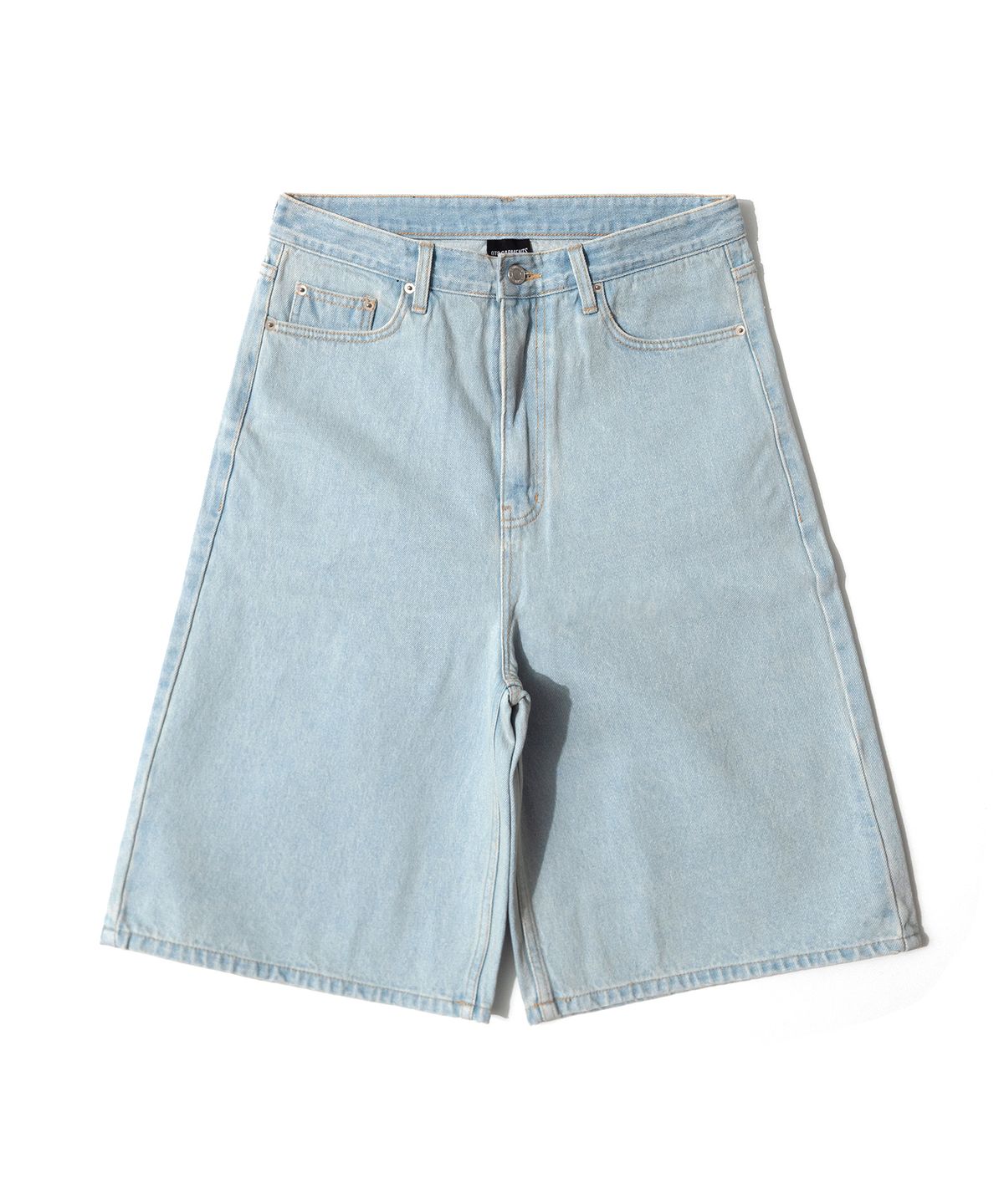 큐티에잇 가먼츠(QT8 GARMENTS) LB Denim Wide Bermuda Shorts (Ice Blue)