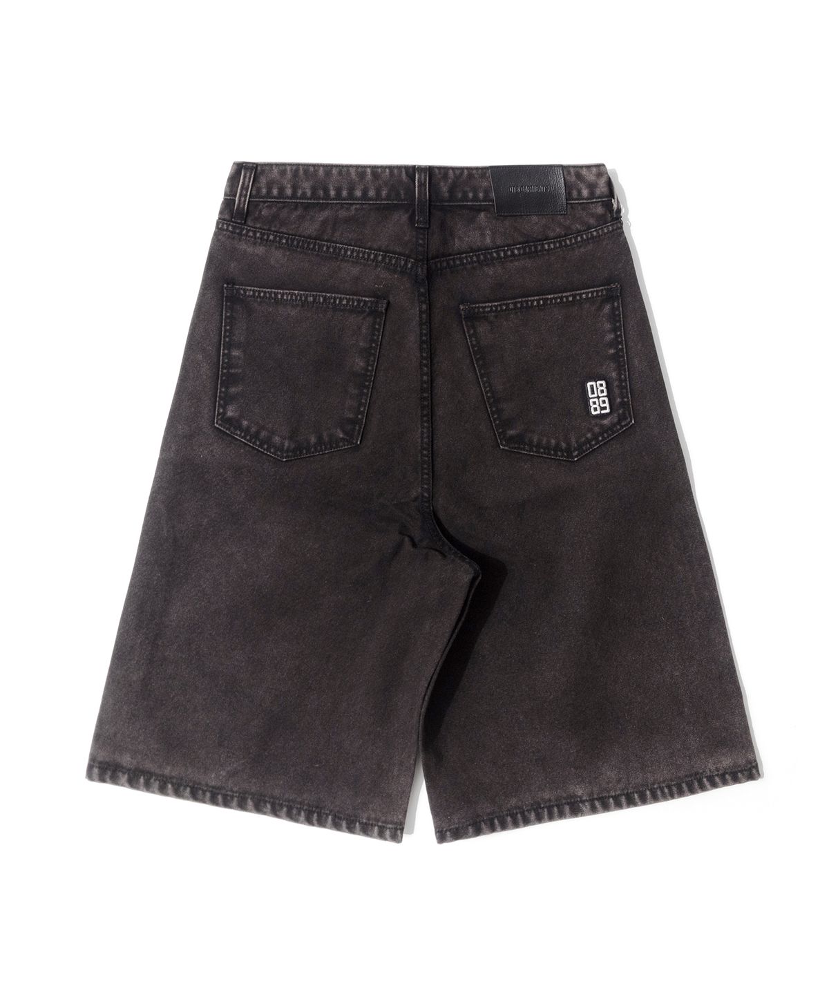 큐티에잇 가먼츠(QT8 GARMENTS) LB Oxford Wide Bermuda Shorts (Black)