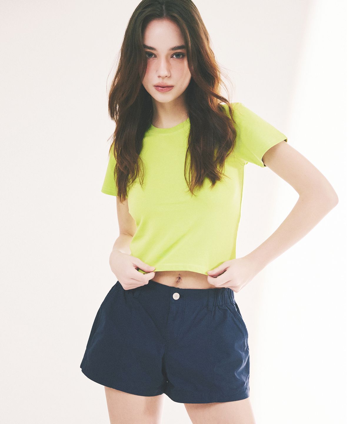 에이알유(A.R.U) CROP BAGGY TEE