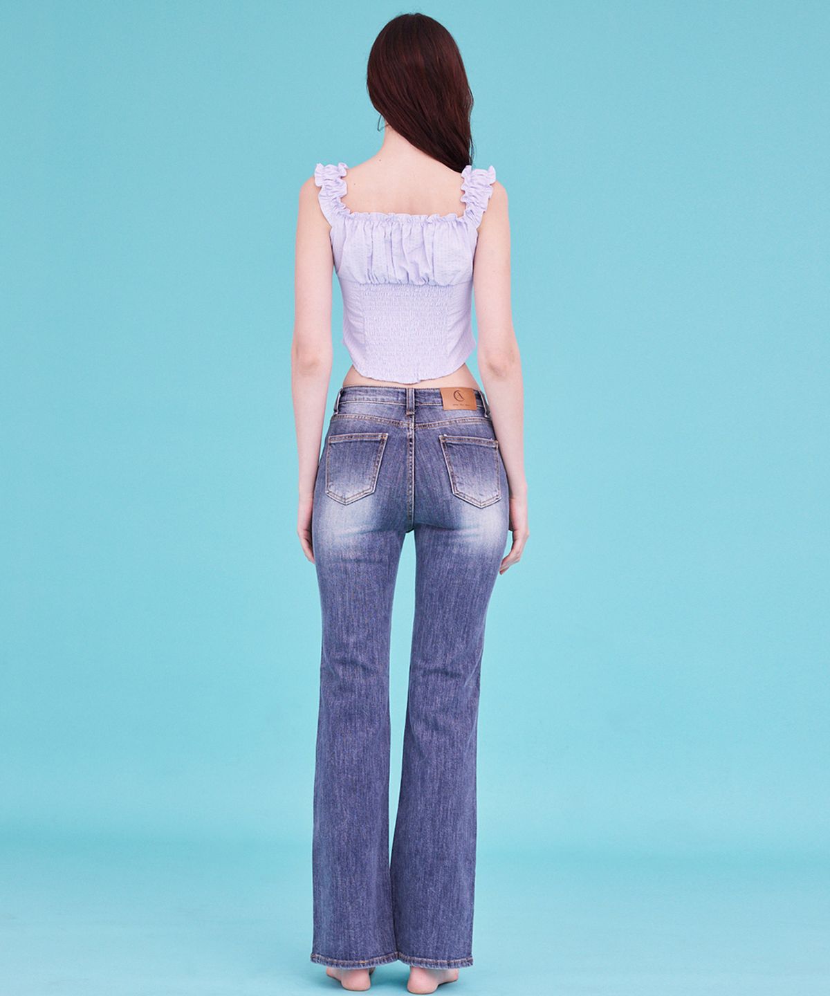 에이알유(A.R.U) RUFFLE SMOCK BLOUSE