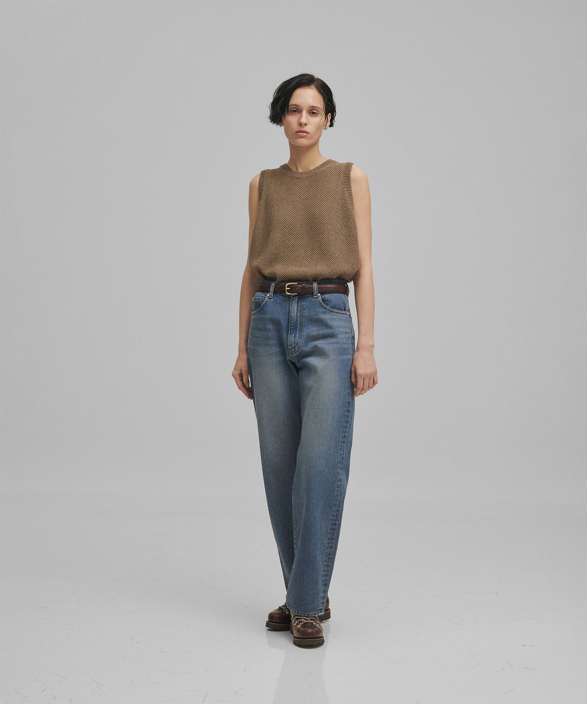어나더오피스 우먼(ANOTHER OFFICE WOMEN) w. Heritage Kuroki Denim Pants (Mid Bule)