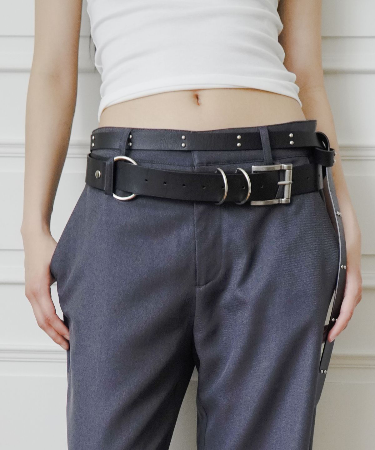 이우가마카라스(IUGAMAKARAS) O-Ring Square Buckle Belt (Black)