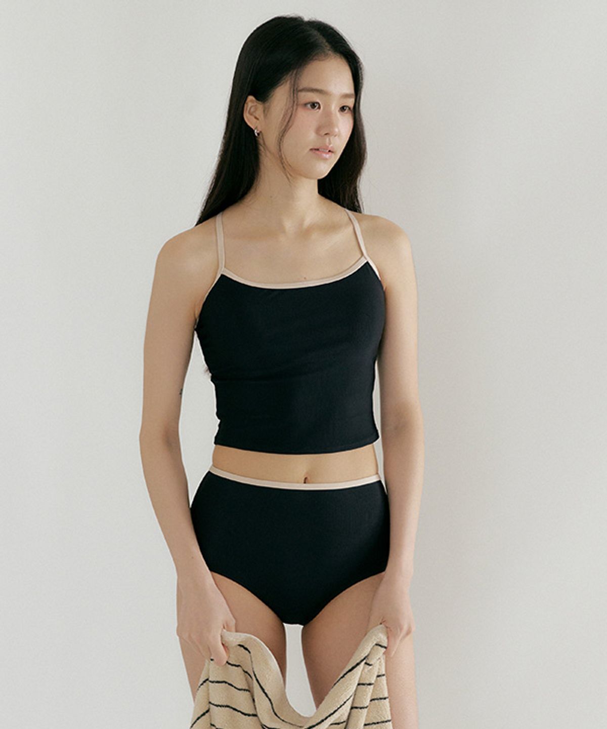 링서울(LINGSEOUL) ribbed swim set-black
