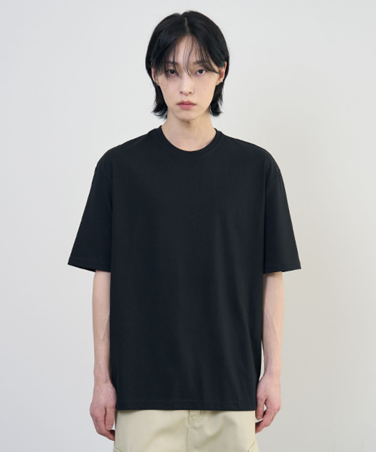 어레이드(ARRAYED) 소프트 사이드 슬릿 라운드 티셔츠 [WHITE]