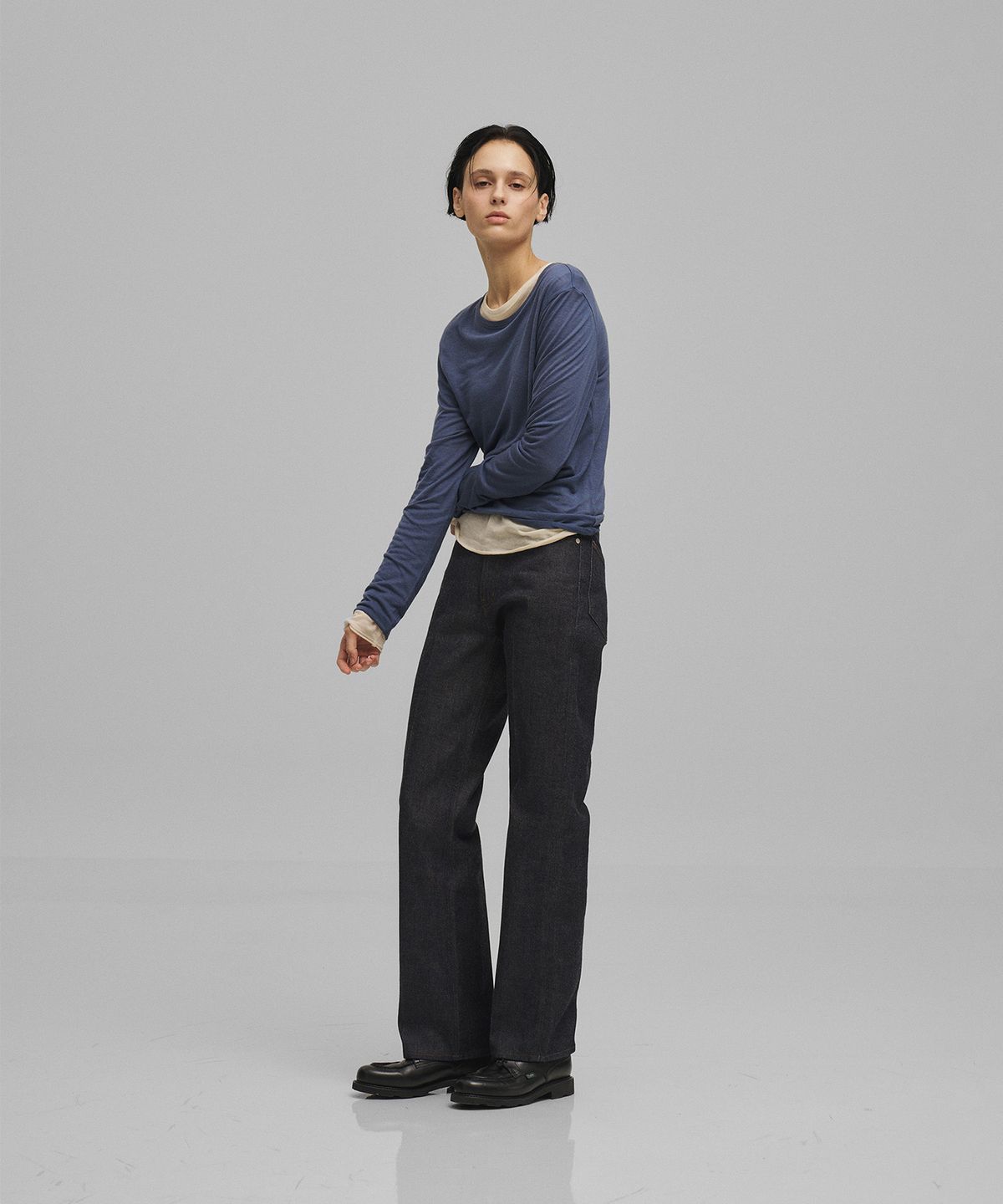 어나더오피스 우먼(ANOTHER OFFICE WOMEN) w. Standard Kuroki Denim Pants (Indigo)