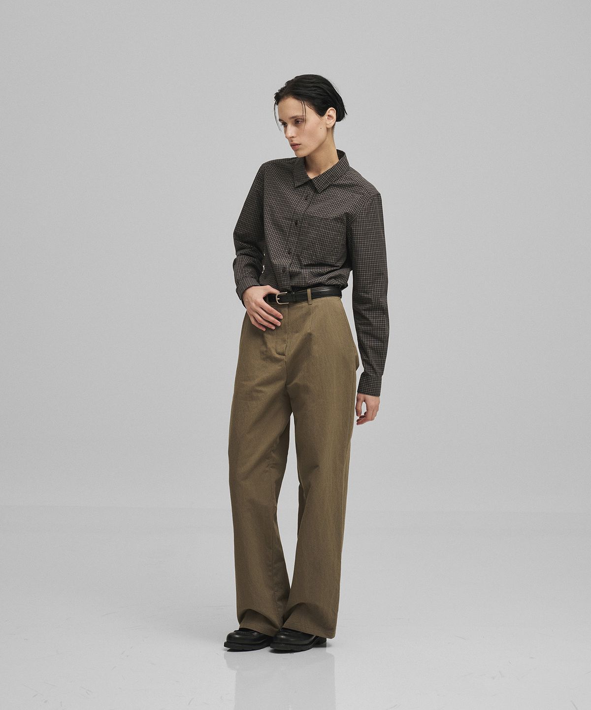 어나더오피스 우먼(ANOTHER OFFICE WOMEN) w. Uniform Chino Pants (Dark Khaki)