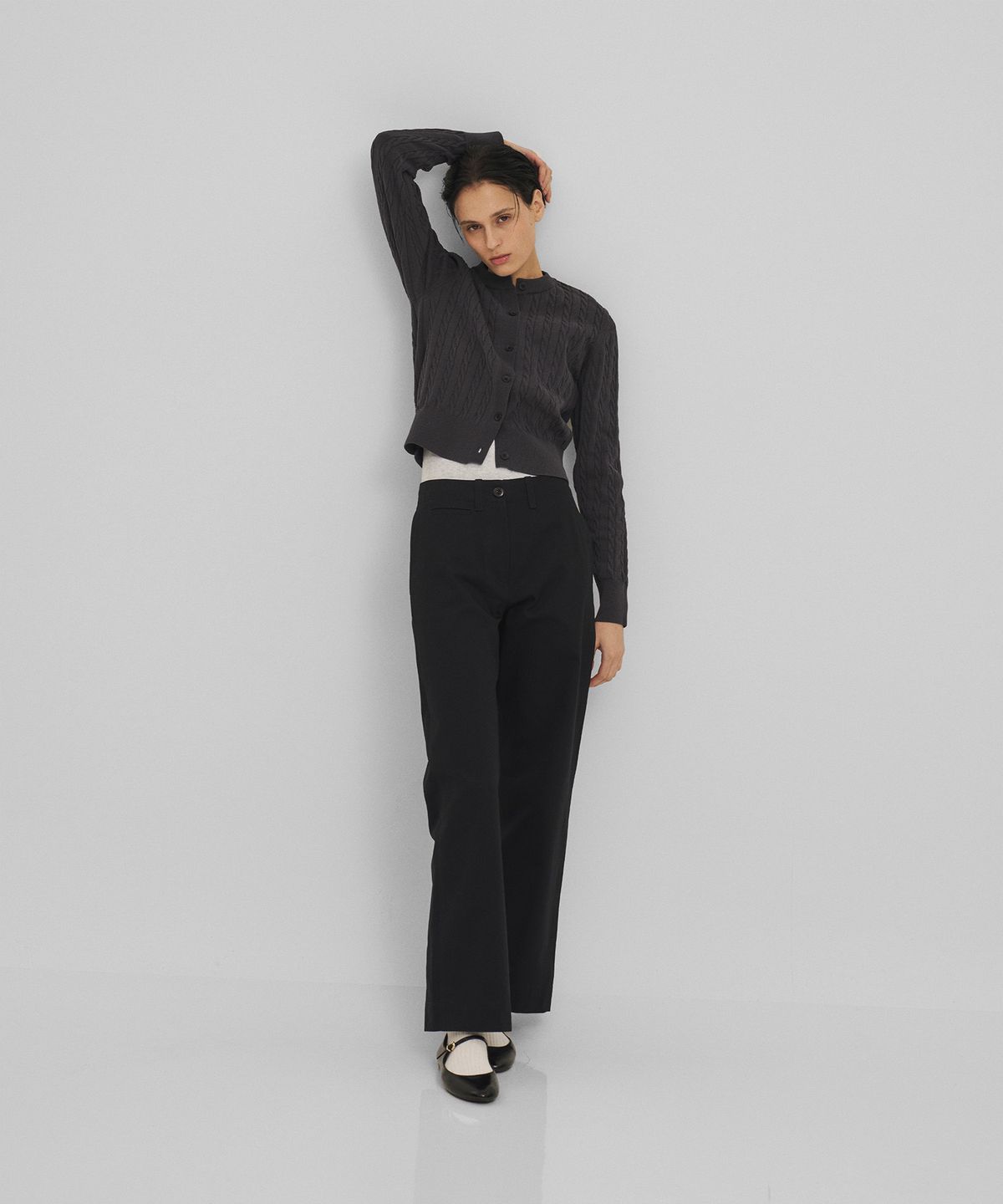 어나더오피스 우먼(ANOTHER OFFICE WOMEN) w. Current Cable Cardigan (Dark Navy)