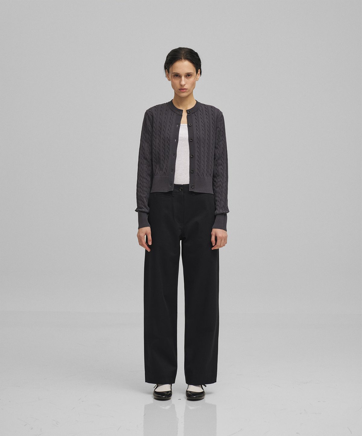 어나더오피스 우먼(ANOTHER OFFICE WOMEN) w. Current Cable Cardigan (Dark Navy)