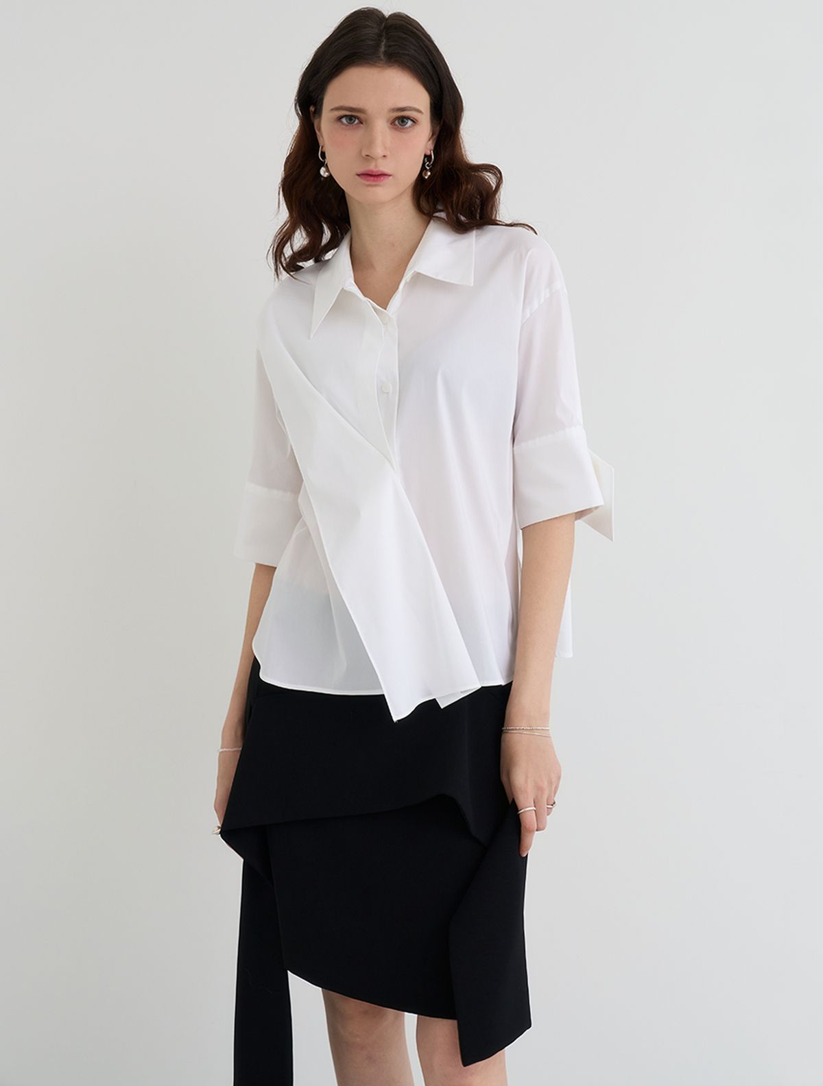 르이엘(LE YIEL) Overlap Shirt Blouse_White 오버랩 셔츠 블라우스_화이트