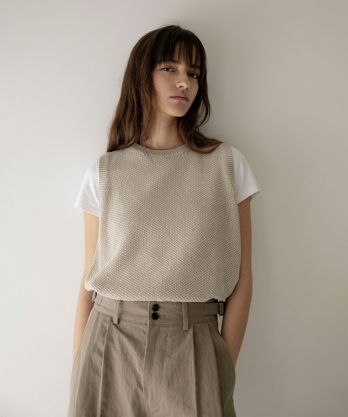 어나더오피스 우먼(ANOTHER OFFICE WOMEN) w. Paper Tencel Vest (Linen)