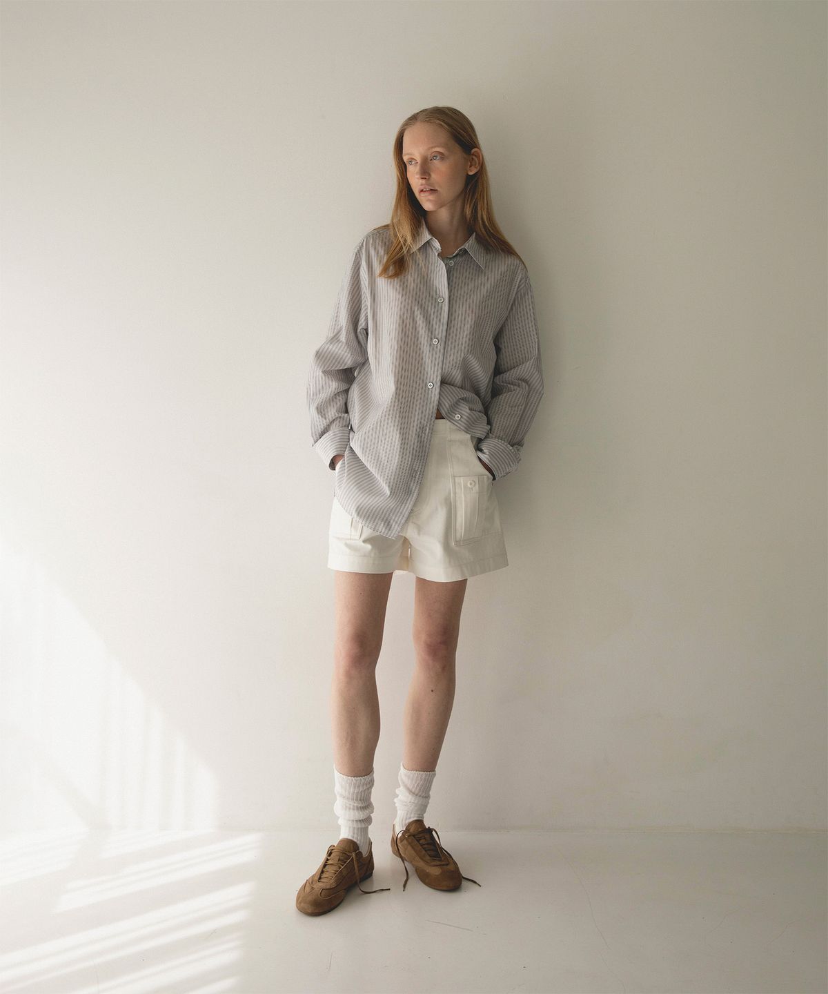 어나더오피스 우먼(ANOTHER OFFICE WOMEN) w. Bush Herringbone Shorts (White)