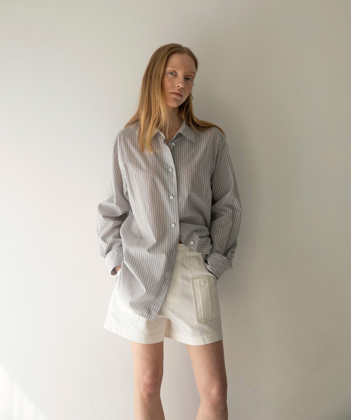 어나더오피스 우먼(ANOTHER OFFICE WOMEN) w. Bush Herringbone Shorts (White)