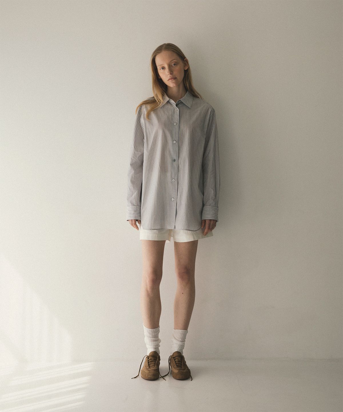 어나더오피스 우먼(ANOTHER OFFICE WOMEN) w. Oversized Stripe Shirt (Gray-Blue)