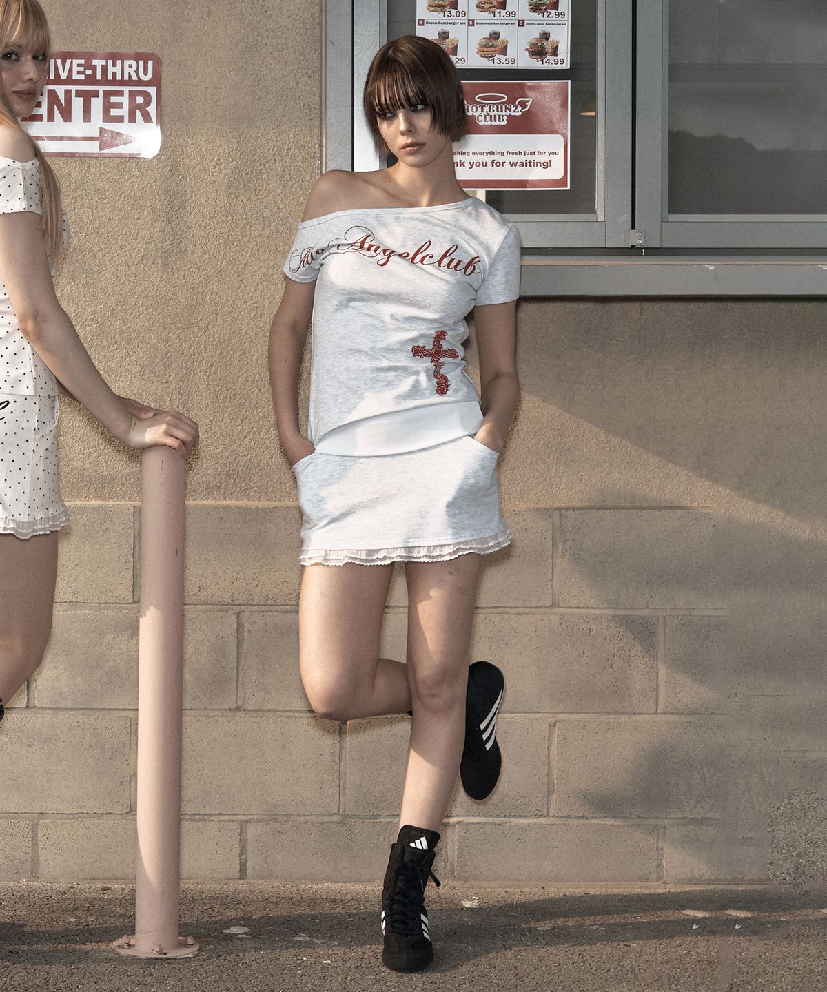 일리오(ILLIO) Melange Angel lace folded waist skirt