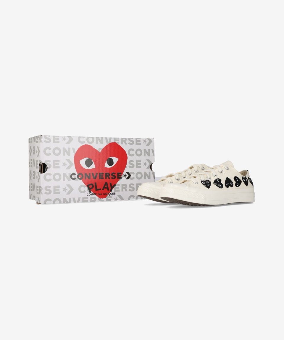 MUSINSA | COMME DES GARCONS PLAY Multi Heart Low Top