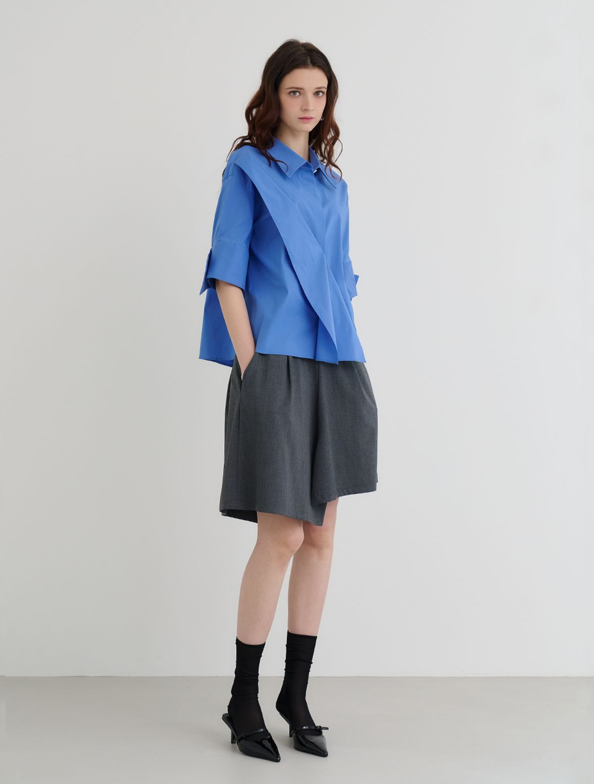 르이엘(LE YIEL) Overlap Shirt Blouse_Deep Blue 오버랩 셔츠 블라우스_딥 블루