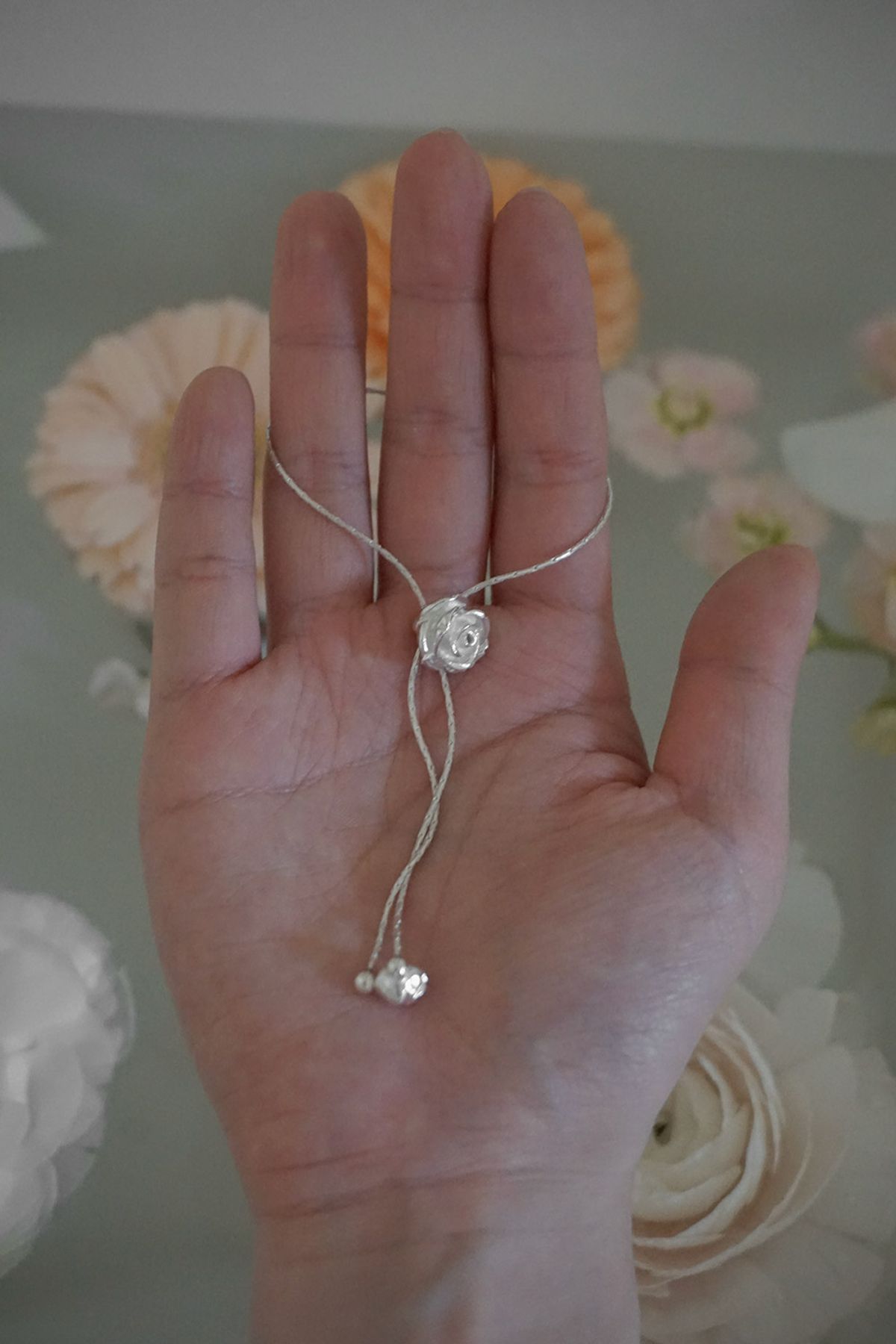 페어오브러브(PAIR OF LOVE) [925SILVER]DOUBLE FLOWER DROP BRACELET