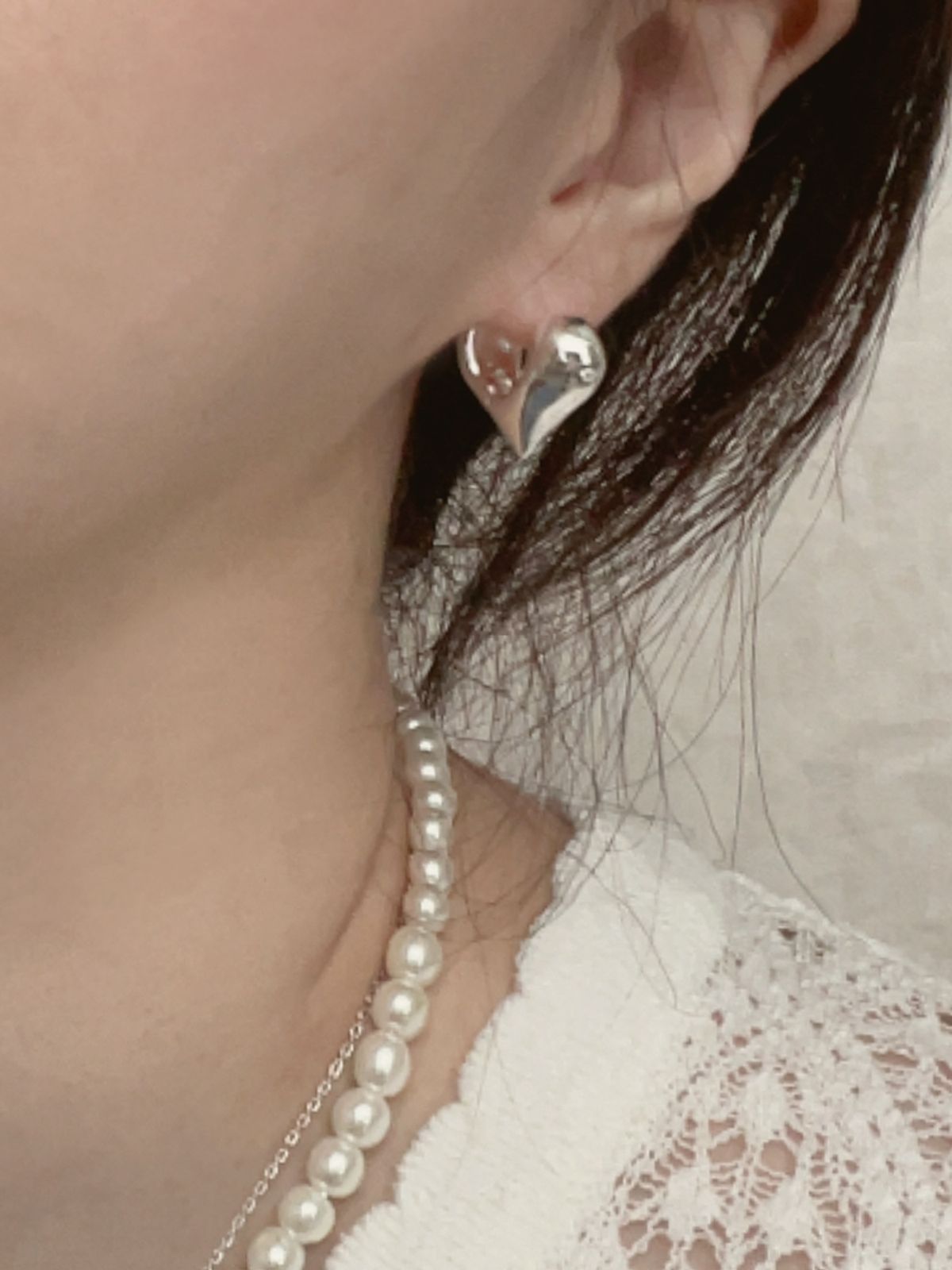 엘리오나(ELYONA) ELA 07 Earrings (gold/silver) 원터치 하트 귀걸이