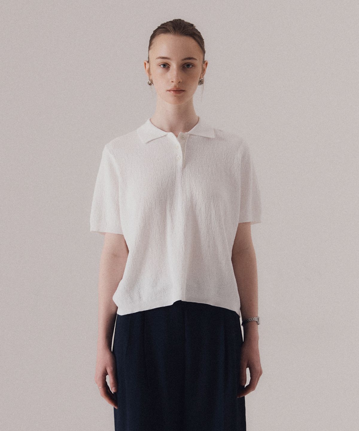 실른(SILN) Classy ripple knit polo (WHITE)