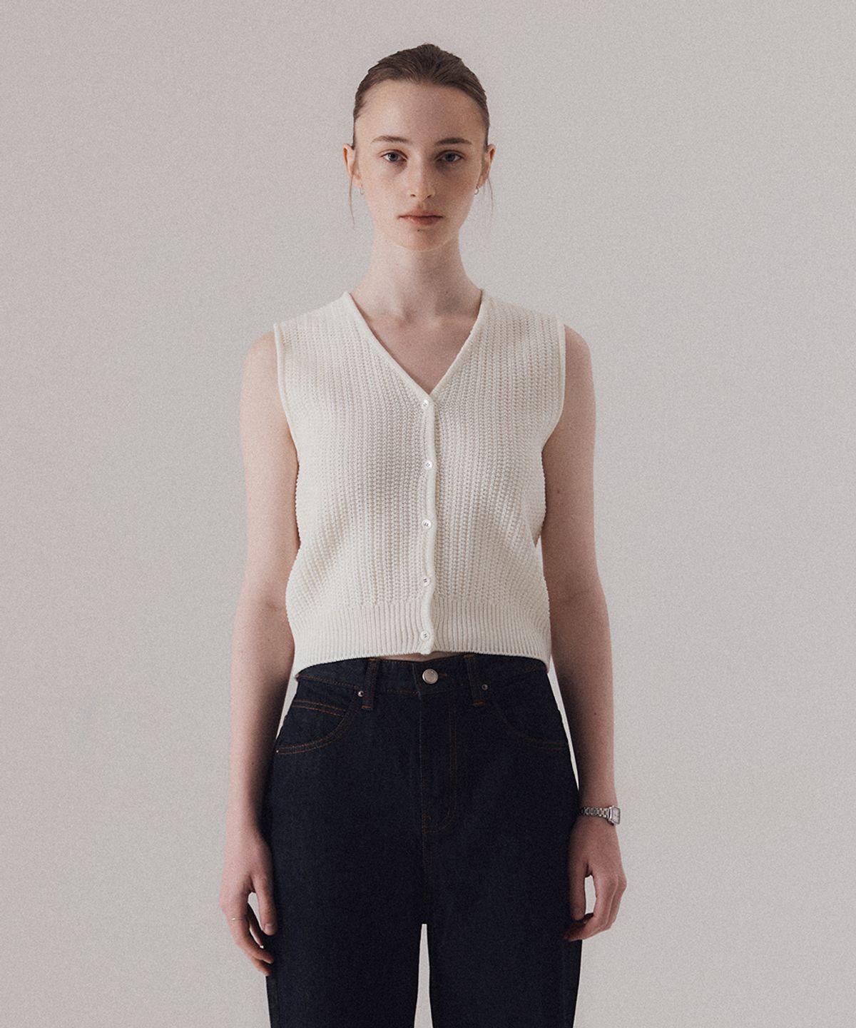 실른(SILN) Henri textured knit vest (IVORY)
