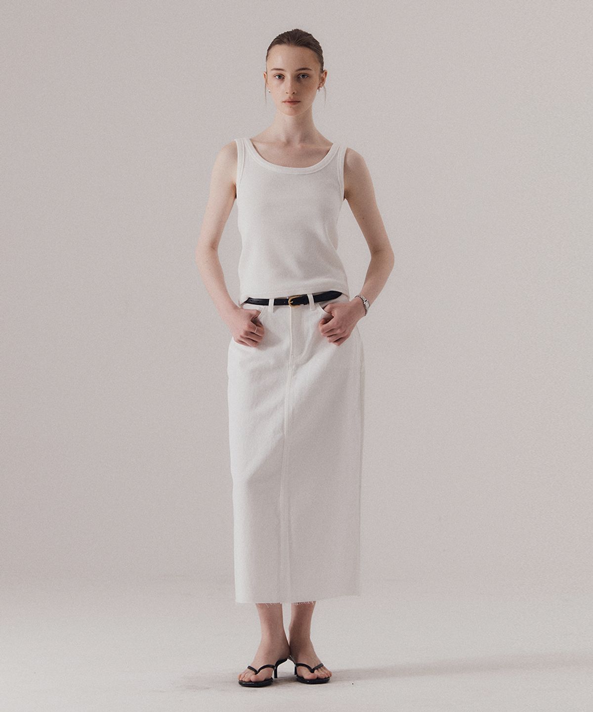 실른(SILN) Frayed hem cotton skirt (WHITE)