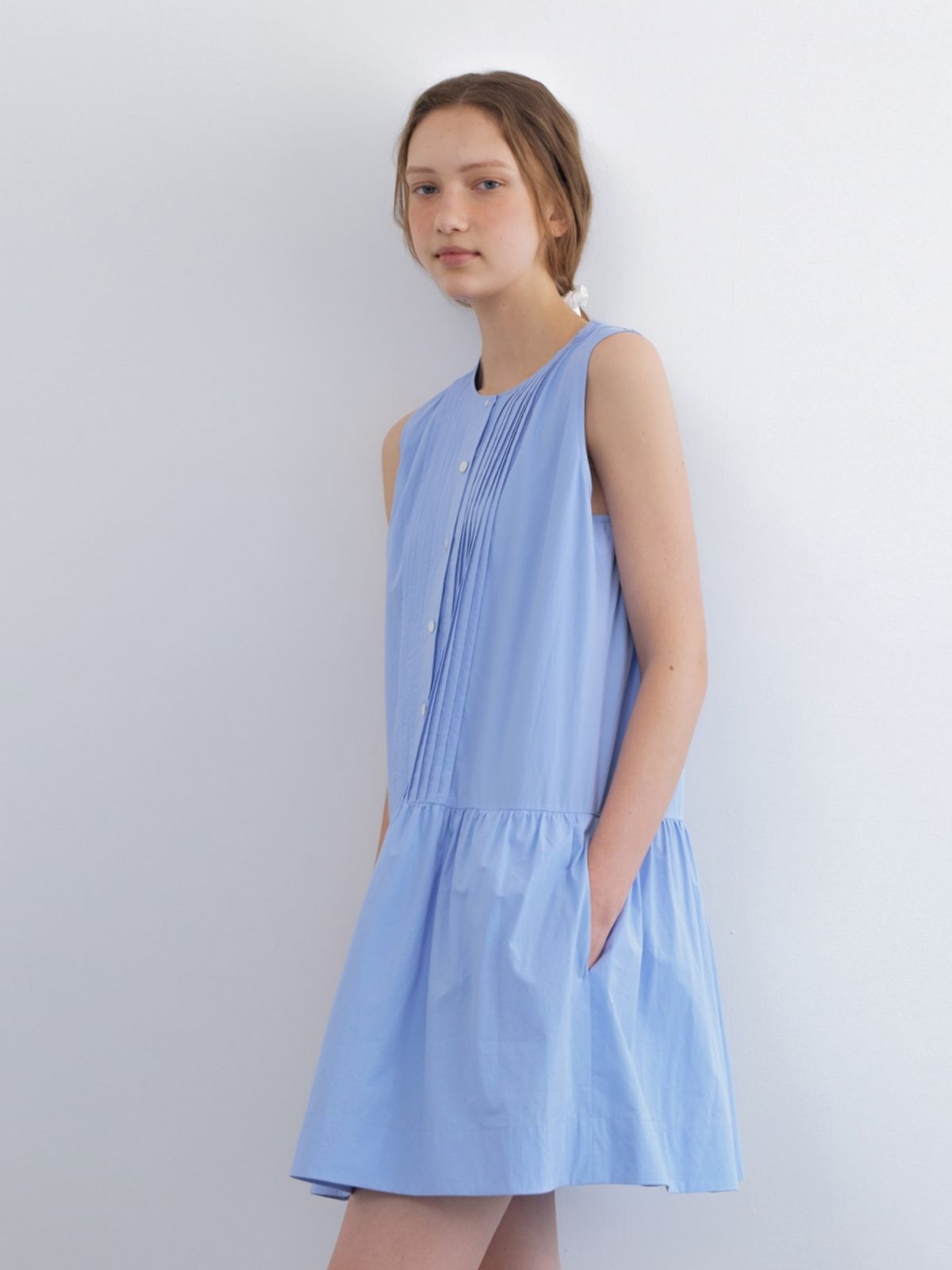 어나우트(UNNOUT) PINTUCK SHIRT DRESS BLUE