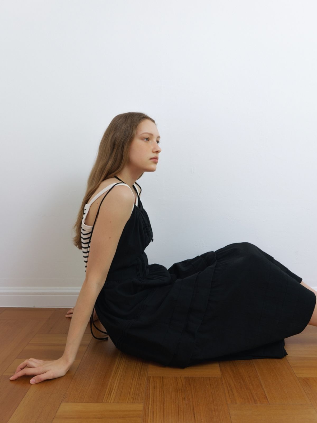 어나우트(UNNOUT) DETACHABLE COTTON MAXI DRESS BLACK