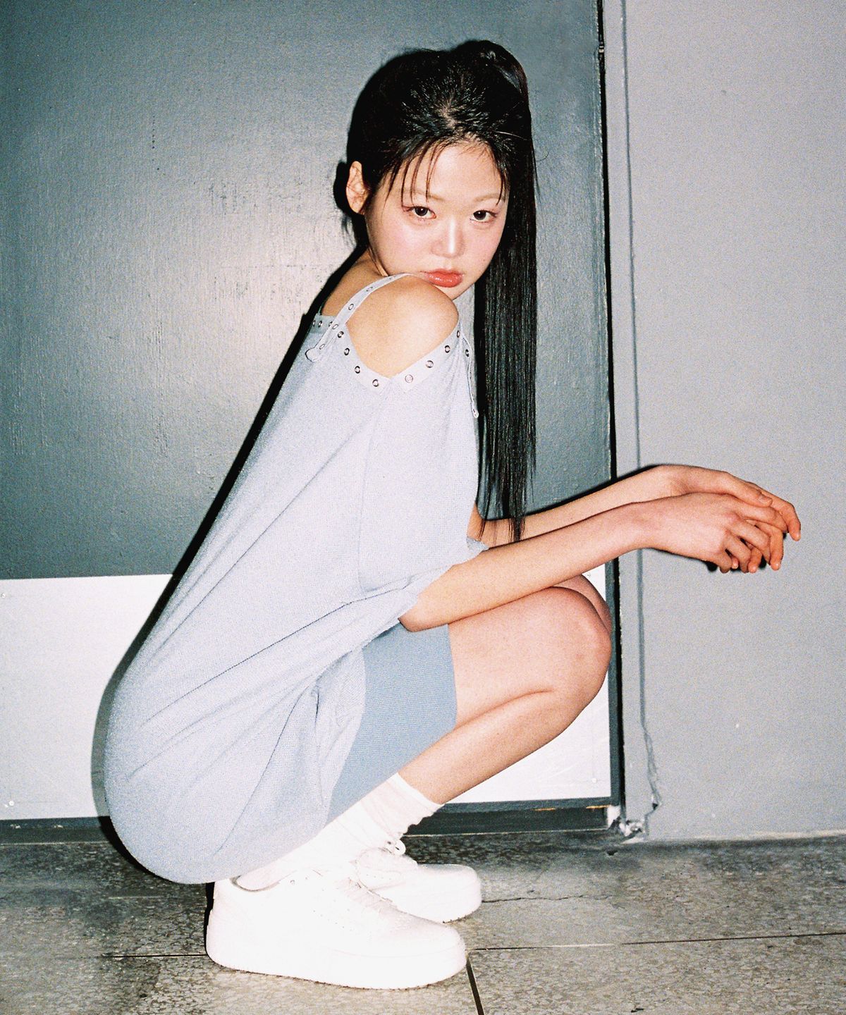닐링(NILLRING) D07.00 Unbalanced boat neck short-sleeved Dress _ Mint