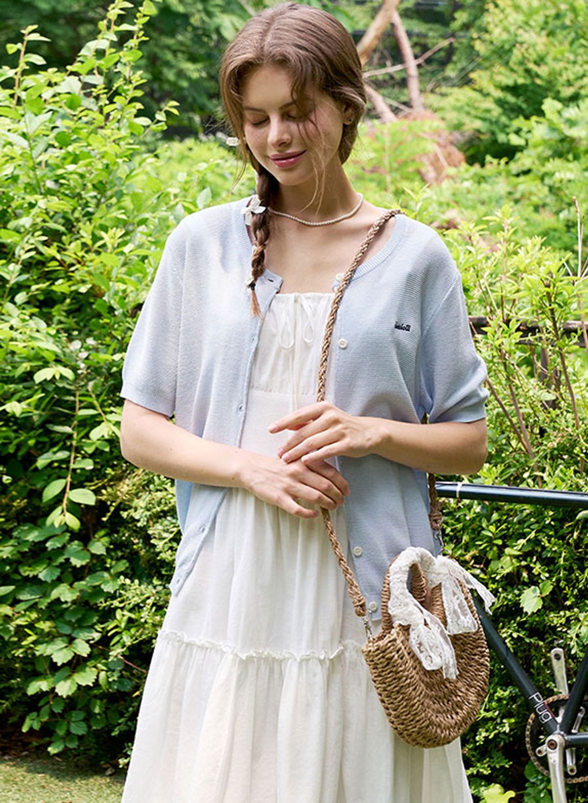 슬로우롤리(SLOWLOLLI) Embroidery summer knit cardigan - Sky Blue