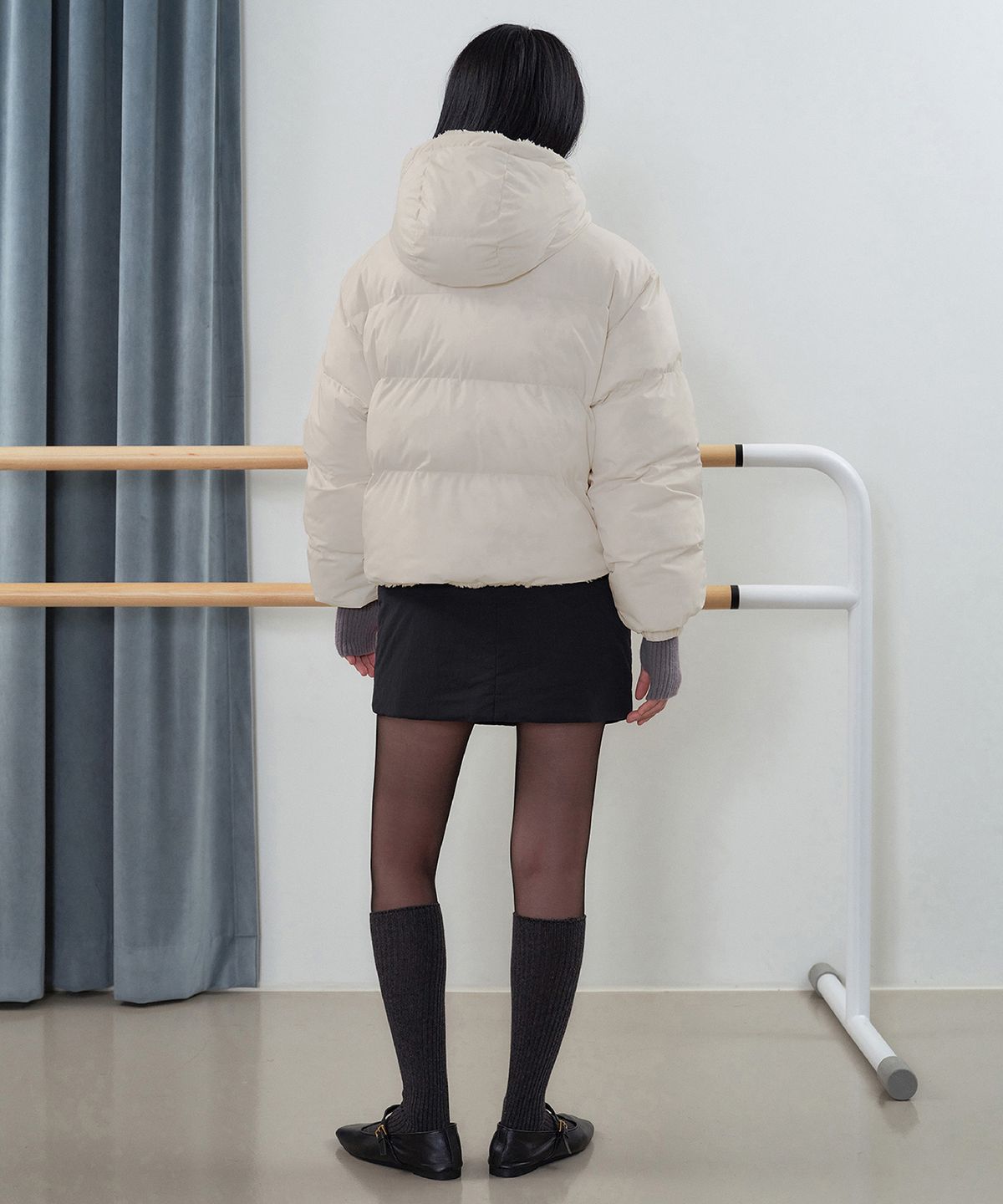 무신사 스탠다드 우먼(MUSINSA STANDARD WOMAN) 우먼즈 패디드 미니 스커트 [블랙]