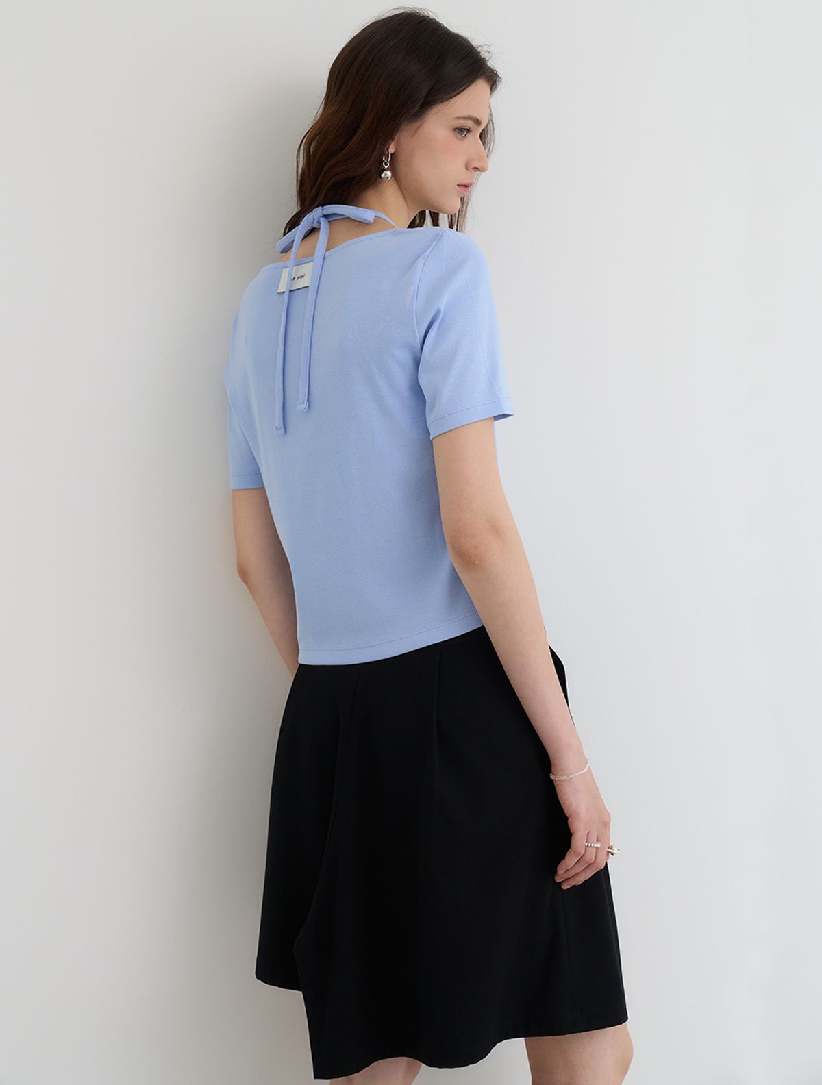 르이엘(LE YIEL) Square Neck String T-Shirt_Light Blue 스퀘어 넥 스트링 티셔츠_라이트 블루