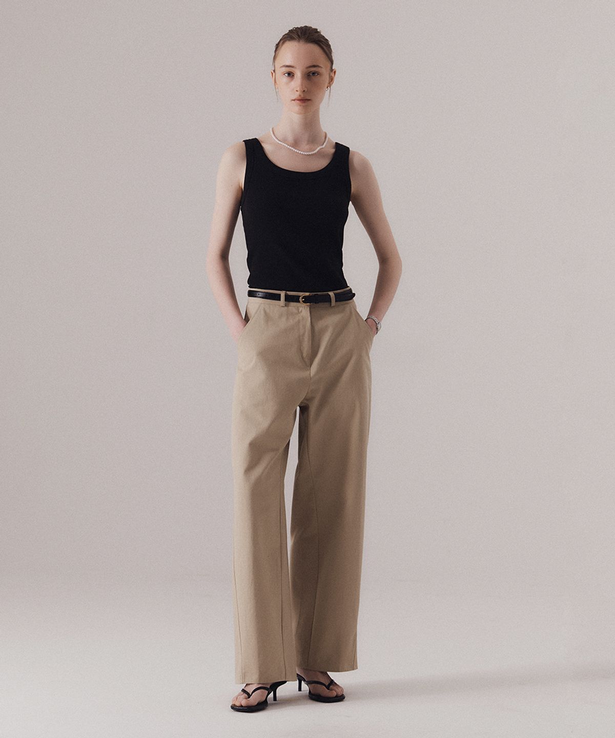 실른(SILN) Structure cotton chino pants (BEIGE)