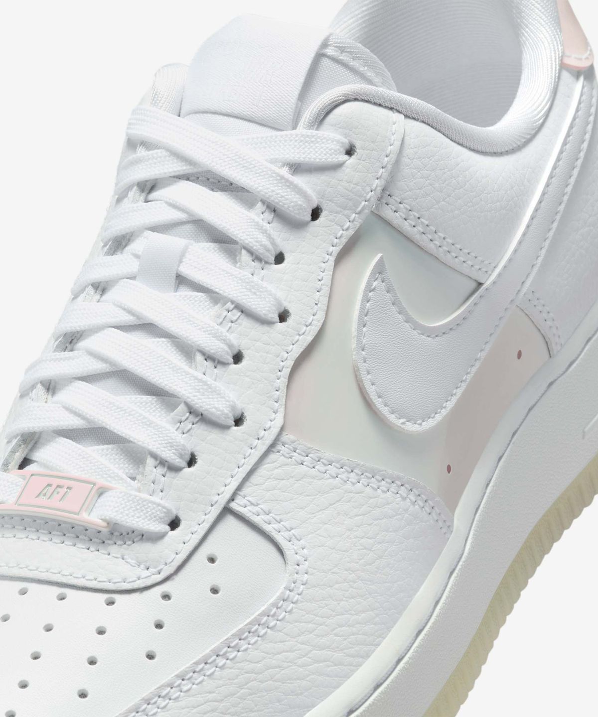 나이키(NIKE) 에어 포스 1 07 W - 화이트:멀티컬러:고스트:화이트 / IH3204-100