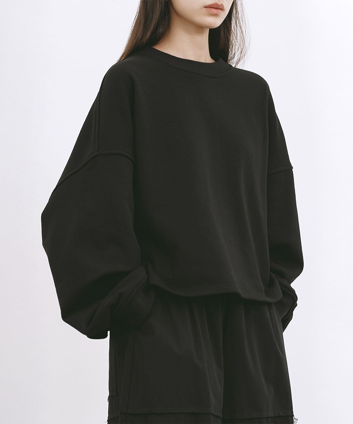 모노포비아(MONOPHOBIA) SINGLE COTTON SWEATSHIRT BLACK 싱글 코튼 맨투맨 블랙
