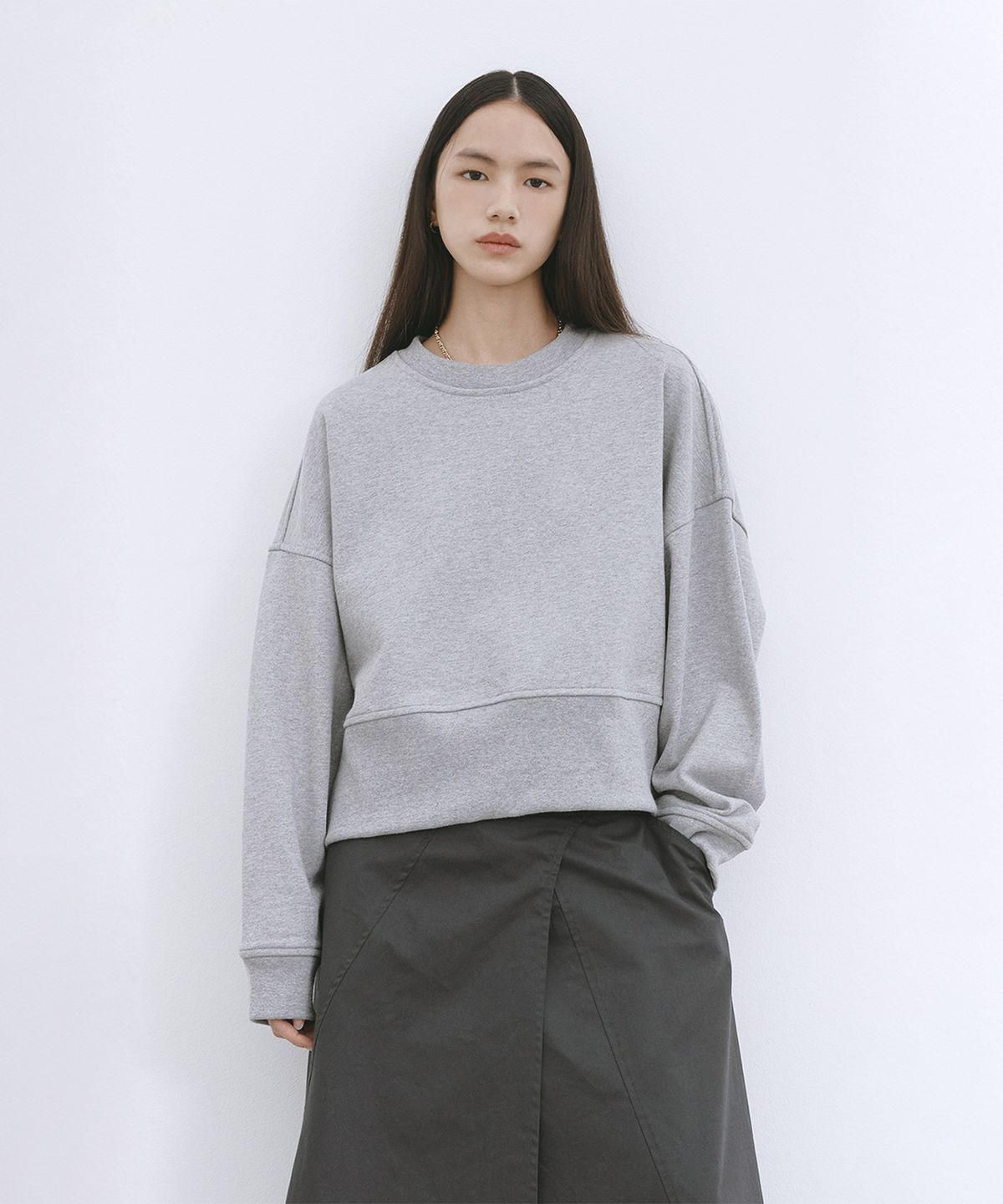 모노포비아(MONOPHOBIA) OV COTTON SWEATSHIRT GREY 오버사이즈 코튼 스웻셔츠 그레이