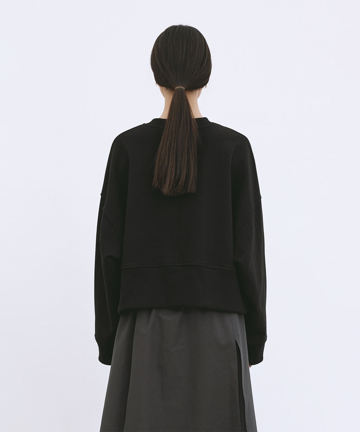 모노포비아(MONOPHOBIA) OV COTTON SWEATSHIRT BLACK 오버사이즈 코튼 스웻셔츠 블랙