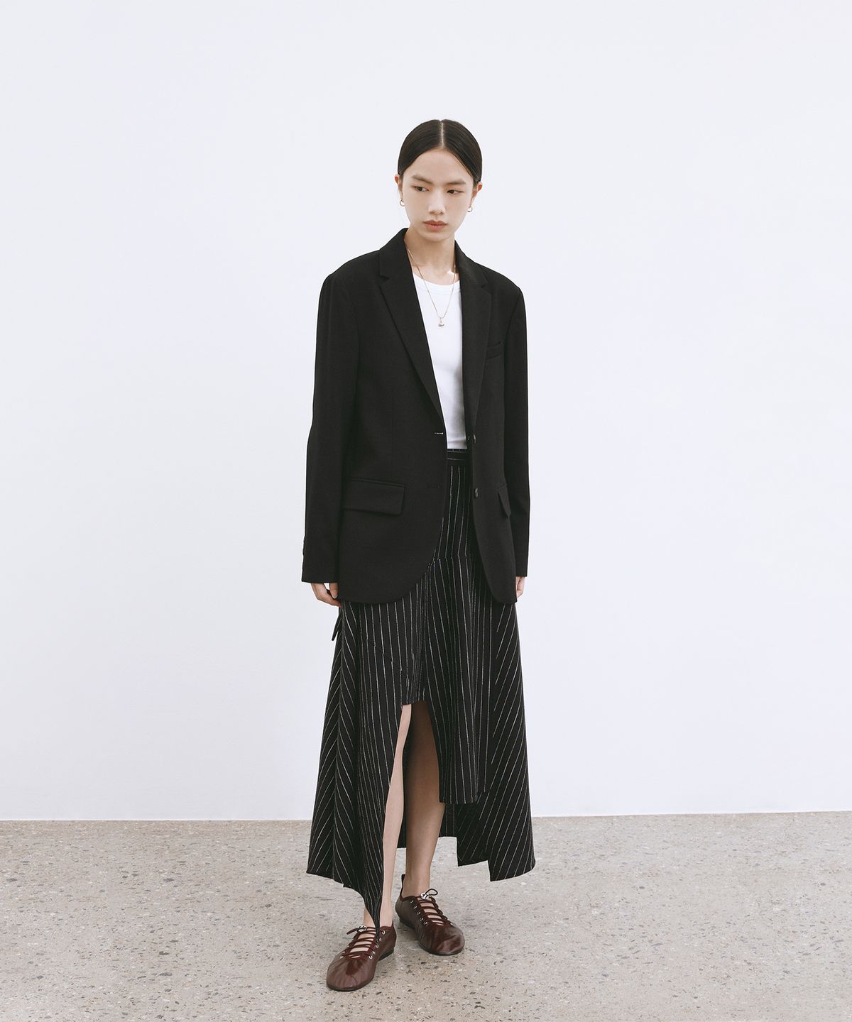 모노포비아(MONOPHOBIA) OVERSIZED WOOL SINGLE JACKET BLACK 울 싱글 자켓 블랙