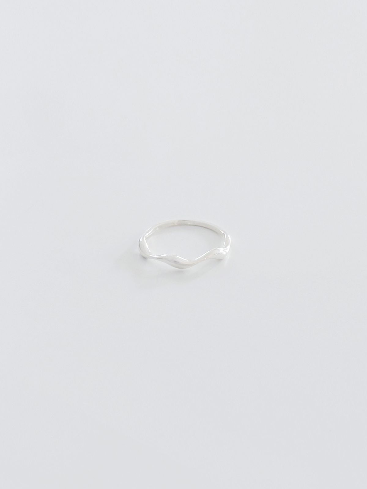 스틸 인스턴트(STILL INSTANT) Sea Wave Ring