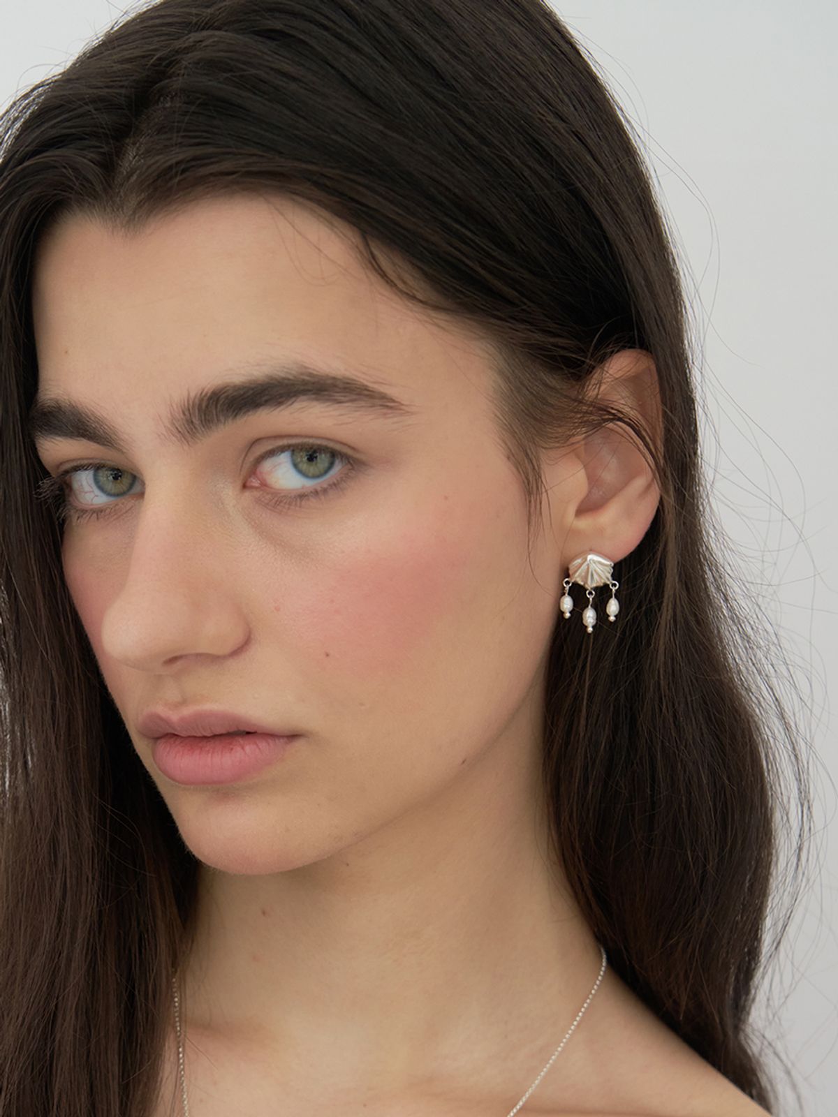 스틸 인스턴트(STILL INSTANT) Concha Pearl Drop Earring