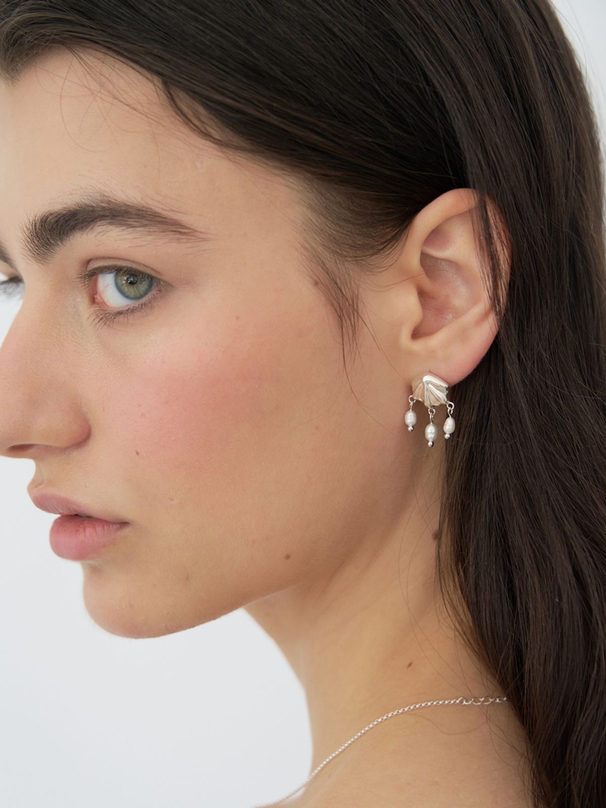 스틸 인스턴트(STILL INSTANT) Concha Pearl Drop Earring