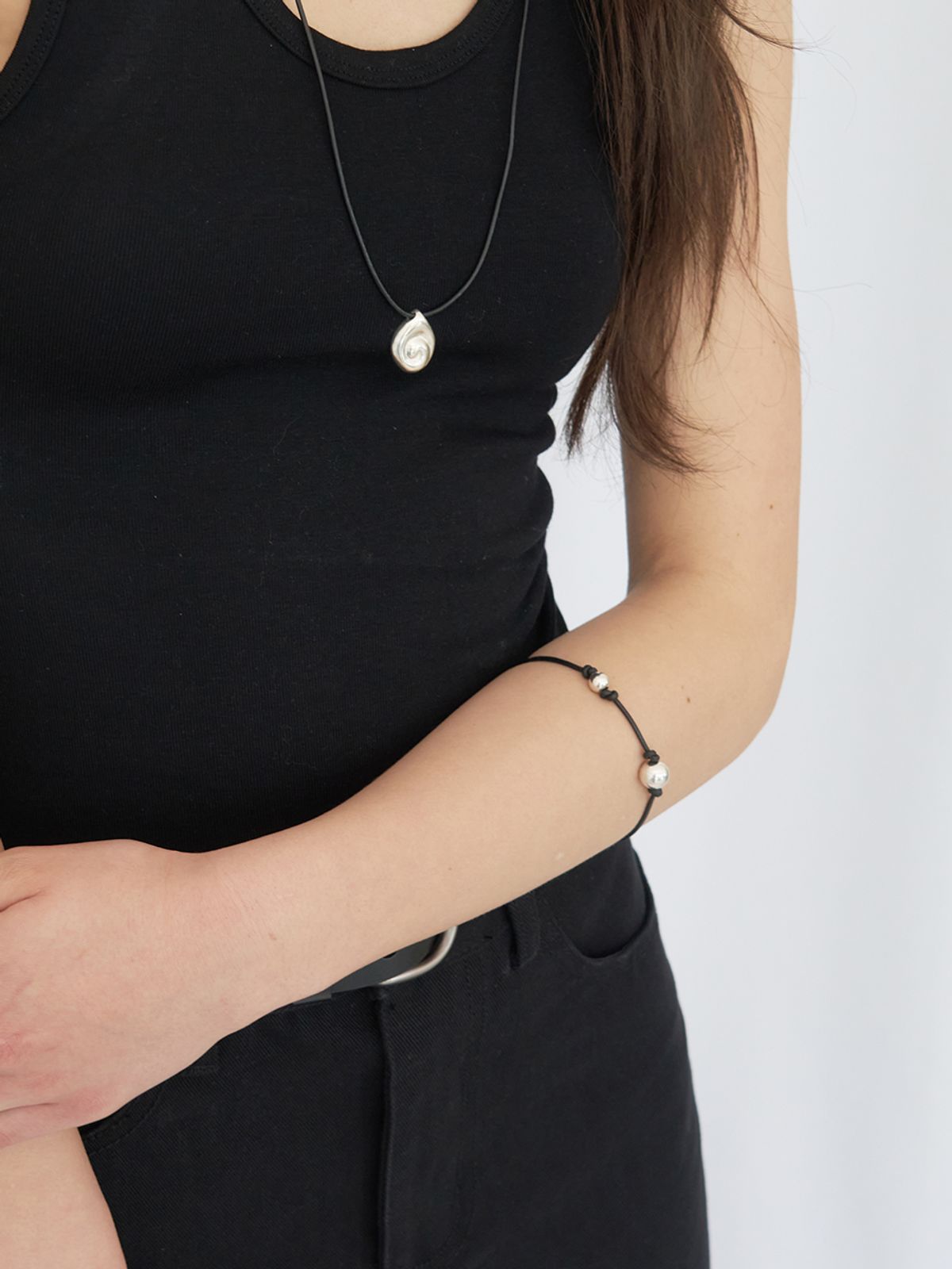 스틸 인스턴트(STILL INSTANT) Bubble Flow Leather Bracelet