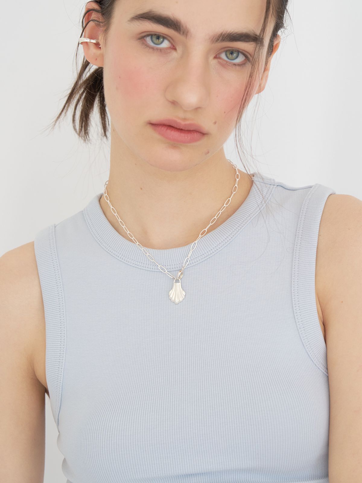스틸 인스턴트(STILL INSTANT) Shell Bloom Chain Necklace