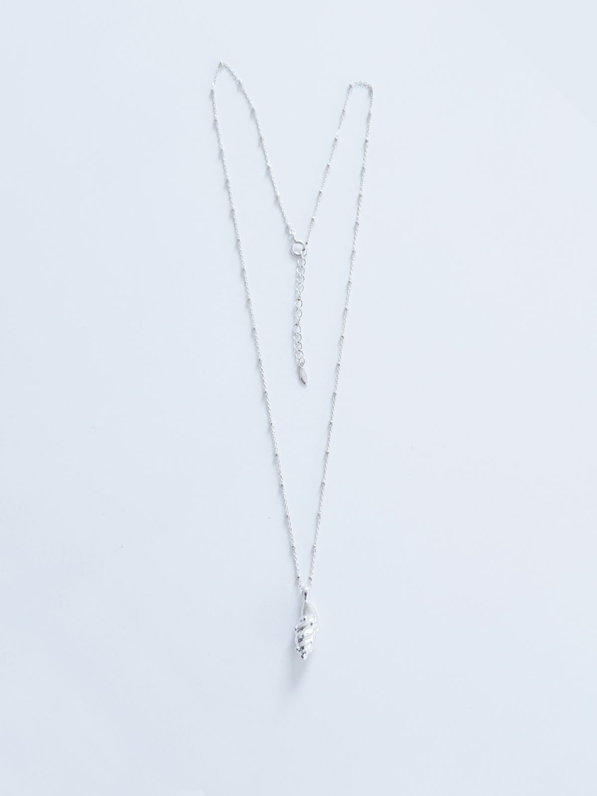 스틸 인스턴트(STILL INSTANT) Shell Bud Necklace