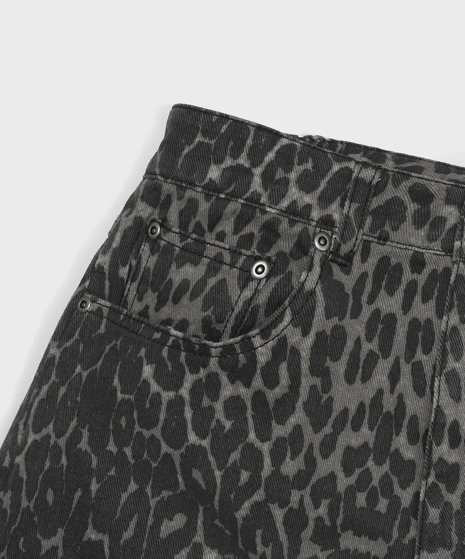 [SAINTPAIN]★25SS★LEOPARD CARGO BERMUDA PANTS MUSINSA | SAINTPAIN SP Leopard Cargo Bermuda Pants Brown
