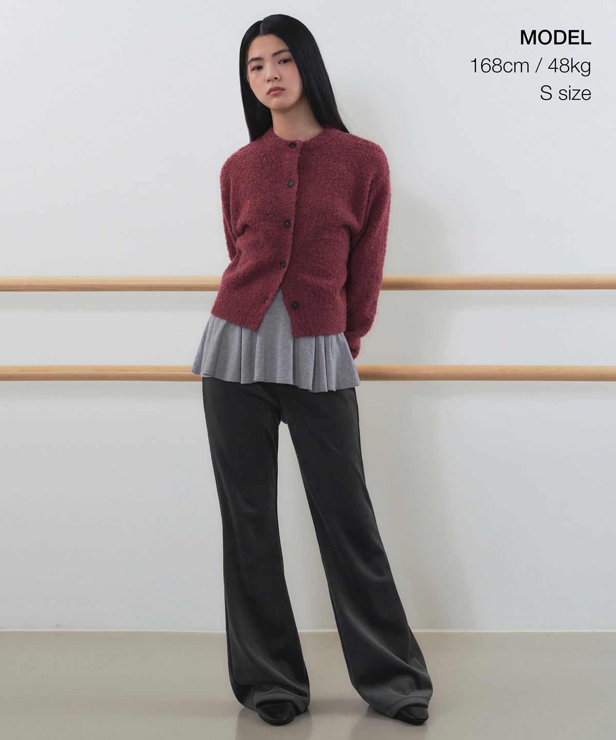 무신사 스탠다드 우먼(MUSINSA STANDARD WOMAN) 우먼즈 부클 라운드 넥 가디건 [버건디]
