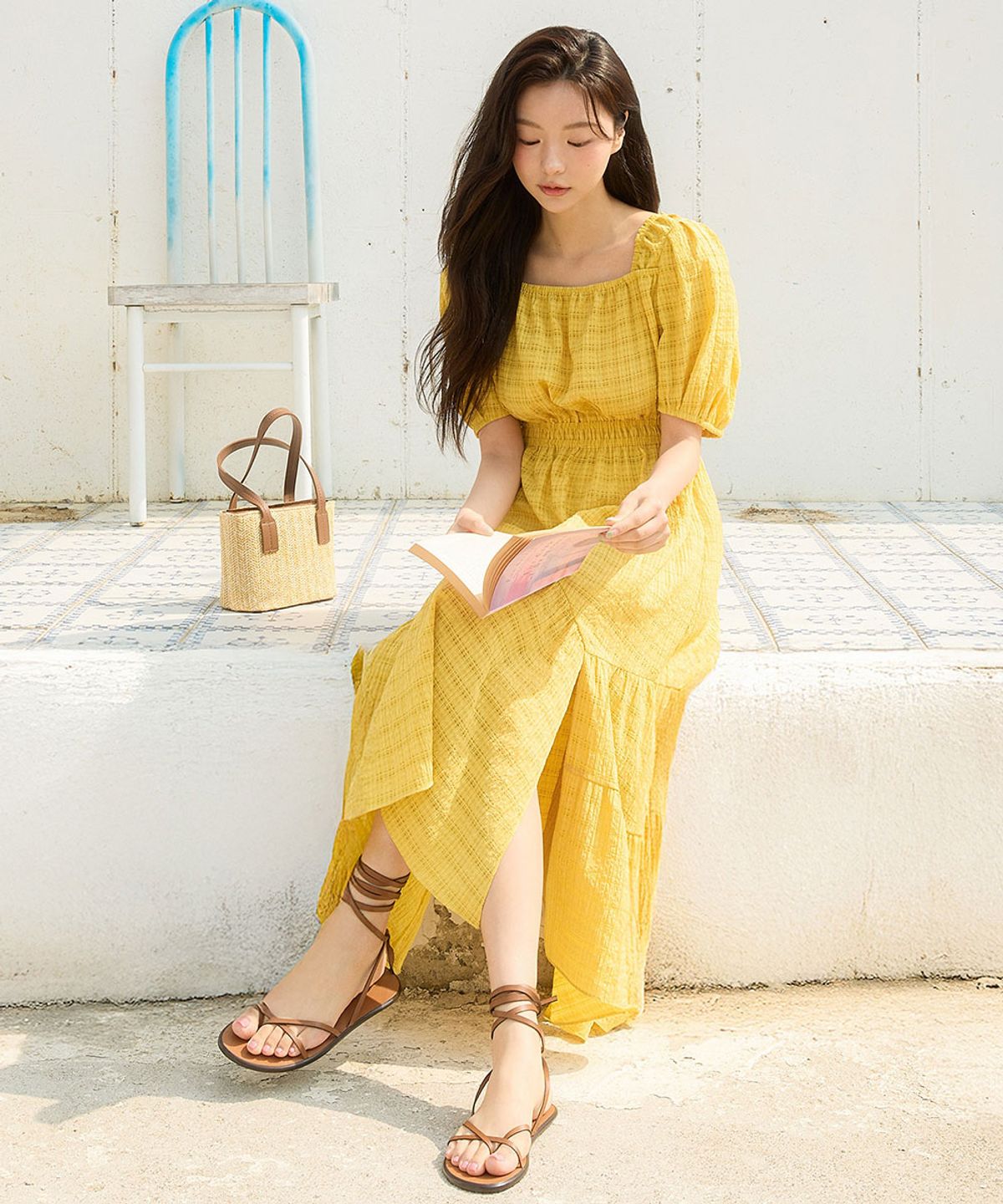 올리브 데 올리브(OLIVE DES OLIVE) 볼륨 소매 스퀘어넥 원피스 OH5MO5610