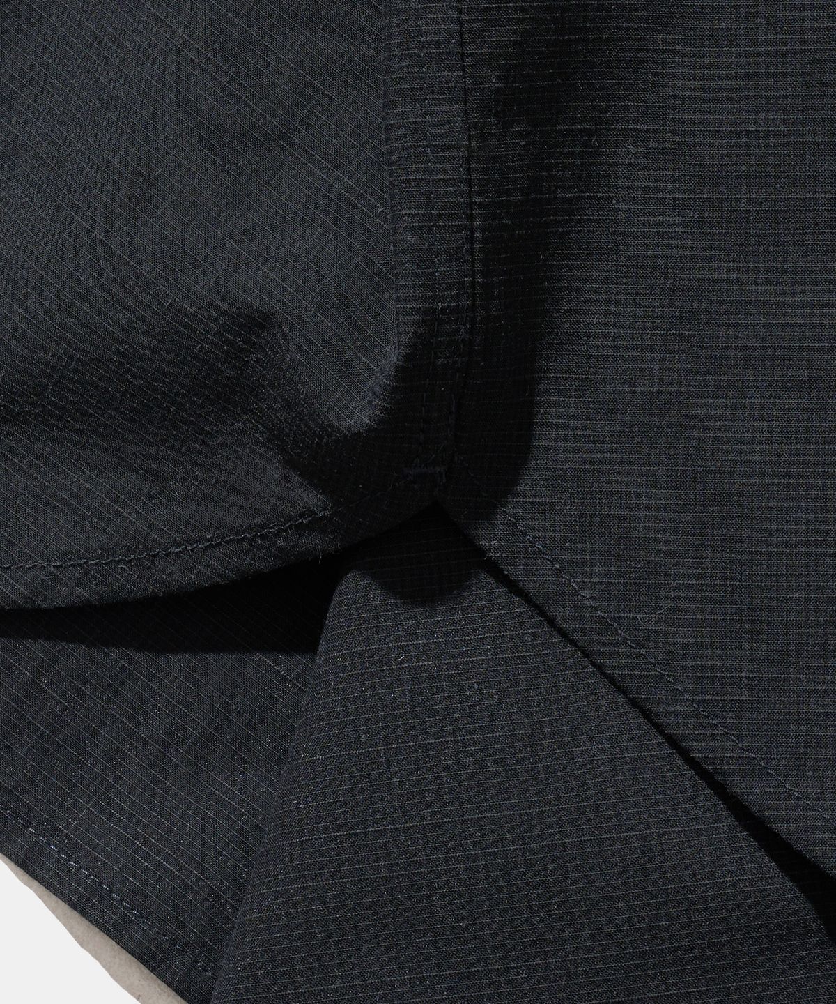 다이아몬드 레이라(DIAMOND LAYLA) UV Airy Black Linen Shirt S174