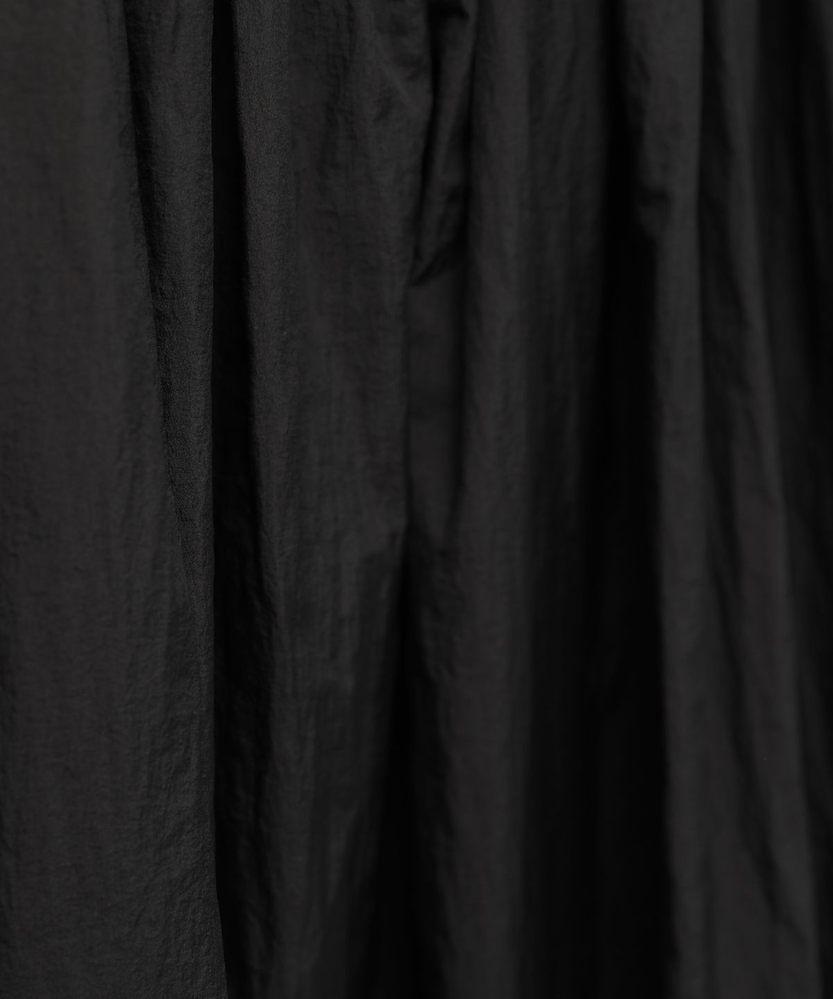 로시로우(LOSSYROW) Balloon Long Skirt Black